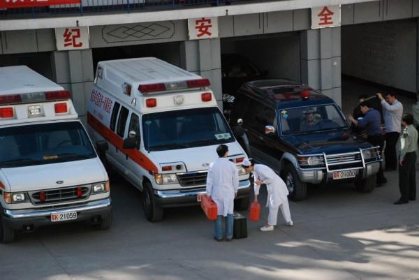 大英县救护车转院